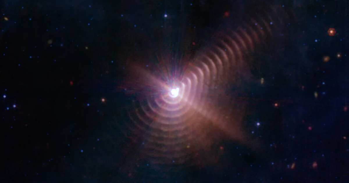 Astronomers Saw Starlight Pushing Space Dust For The First Time