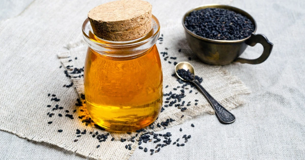 How To Effectively Apply Black Seed Oil For Rosacea Relief?